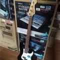 Альбом - Fender Squier P-Bass